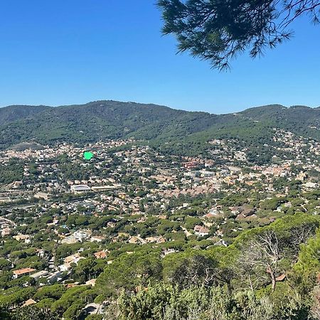 Palm Maresme - Suite With Bathroom And Terrasse With Ocean Views In A Private Villa Vilassar De Dalt Exterior foto
